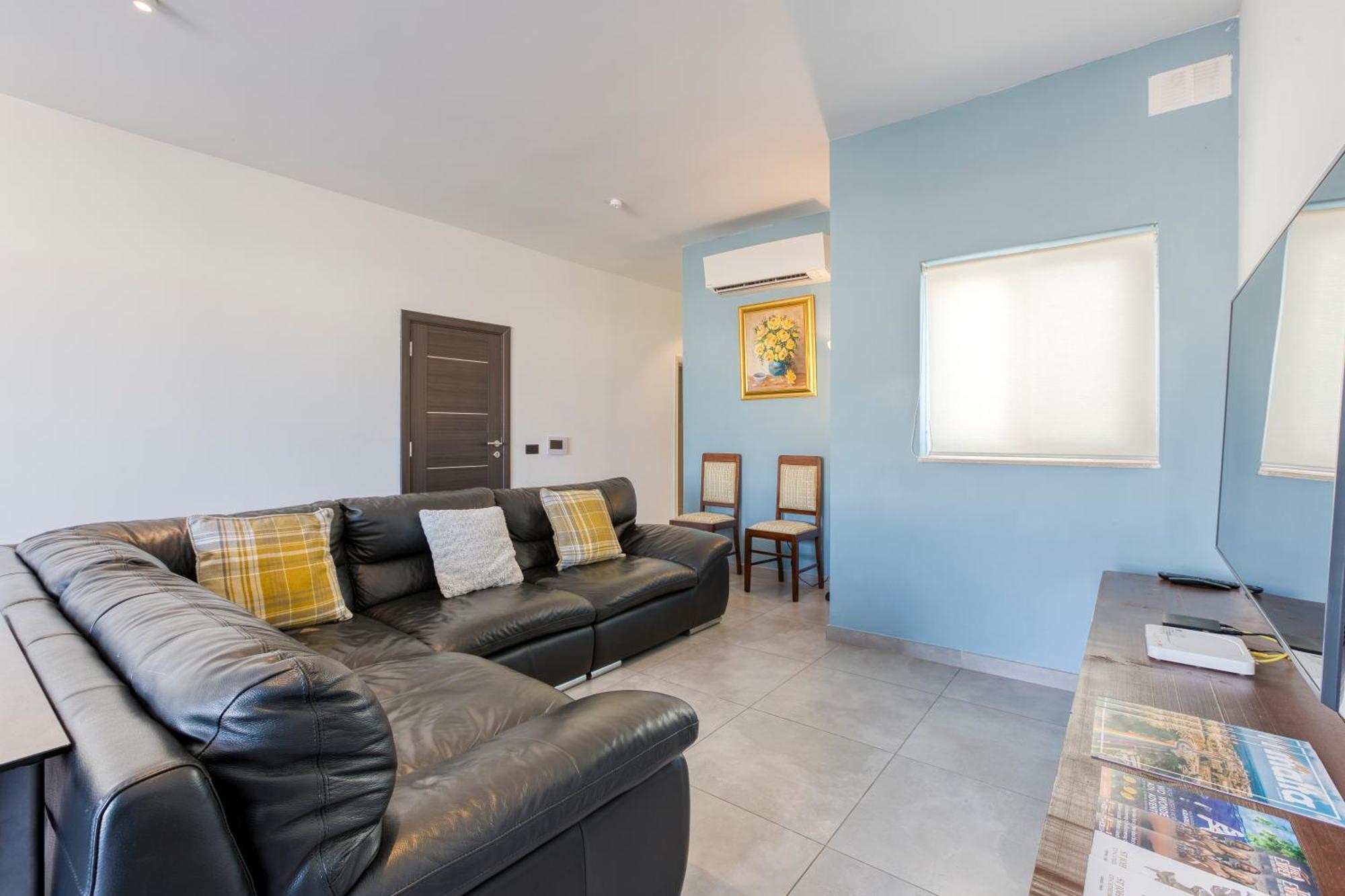 Annitchka Mansions - Penthouse In Central Malta Birkirkara Exterior photo