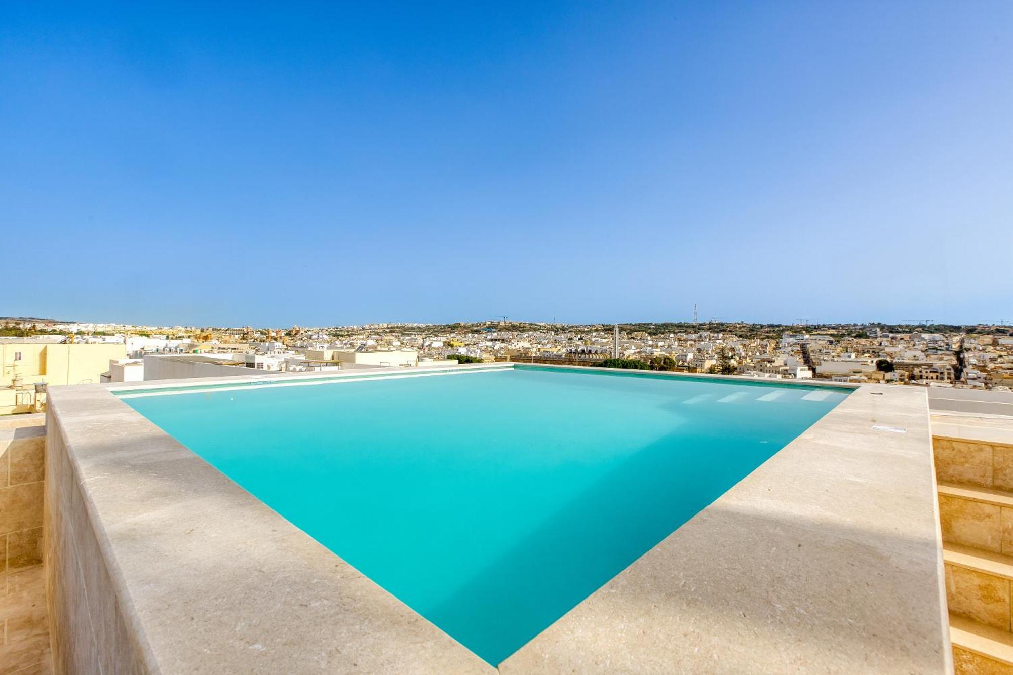Annitchka Mansions - Penthouse In Central Malta Birkirkara Exterior photo