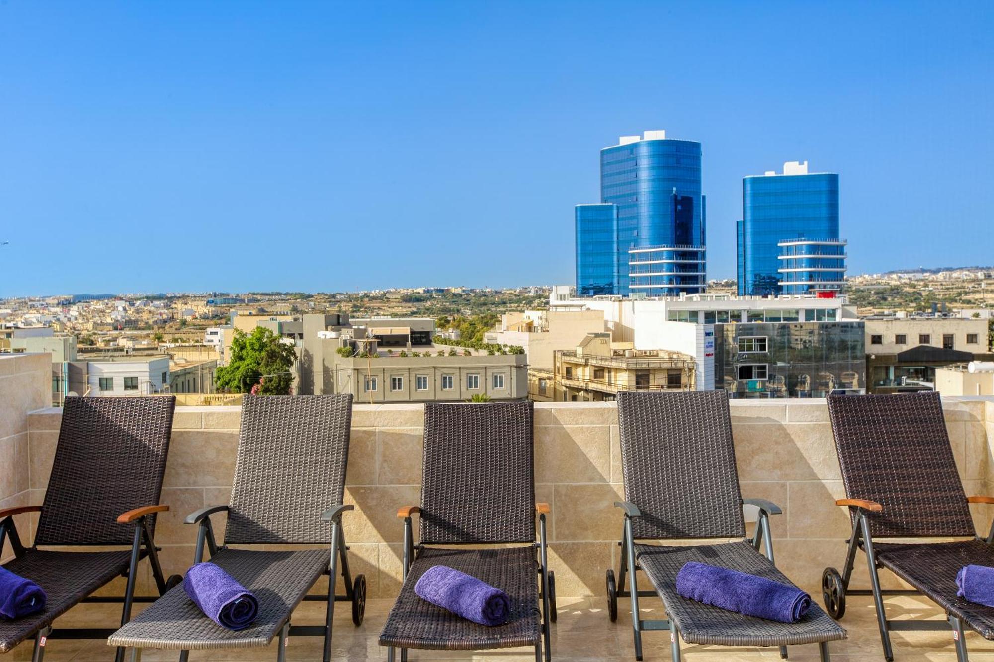 Annitchka Mansions - Penthouse In Central Malta Birkirkara Exterior photo
